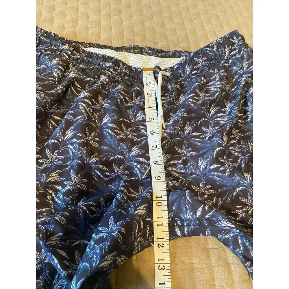 NWOT‎ Slate & Stone Swim Trunks - Size L